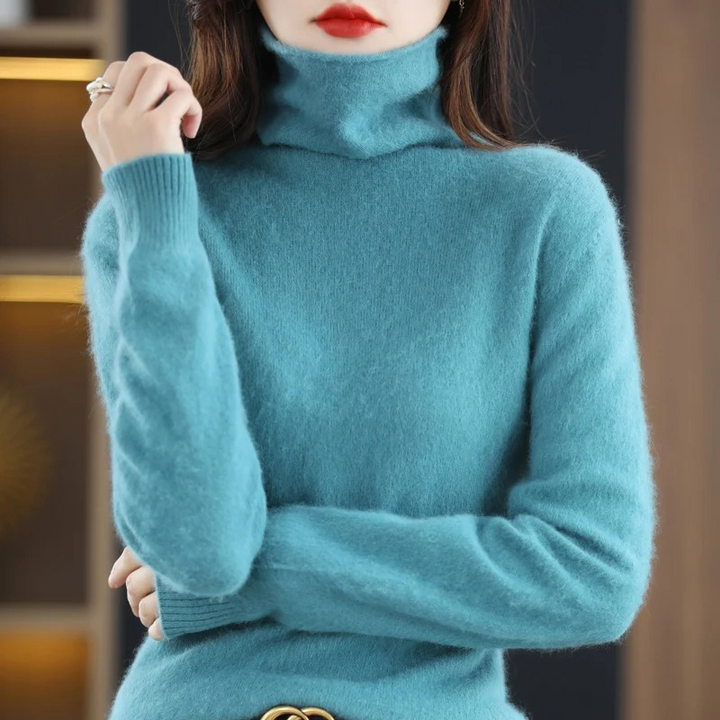 Fashionable women's soft long sleeve turtleneck, designed for comfort and elegance.