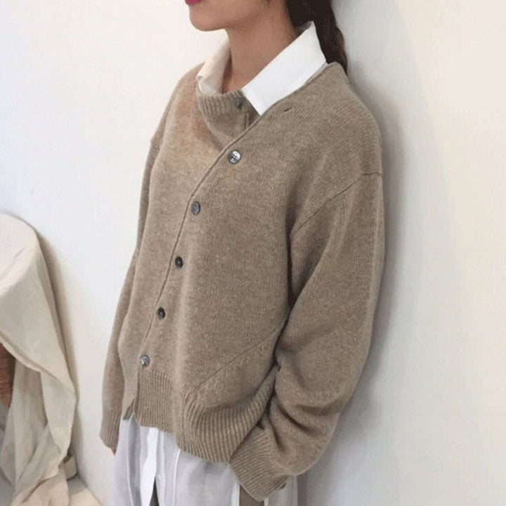 Women's soft wrap cardigan in elegant beige, perfect for cozy fall fashion