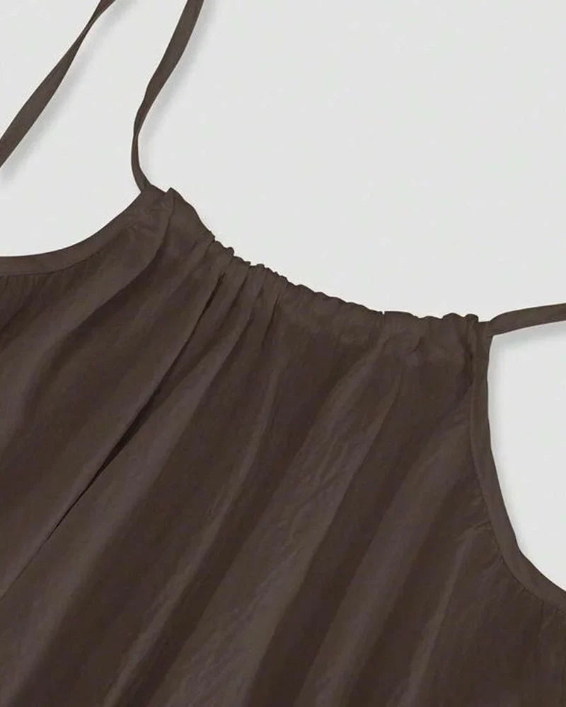 Casual summer sleeveless maxi dress for women, featuring a solid color and cami design.
