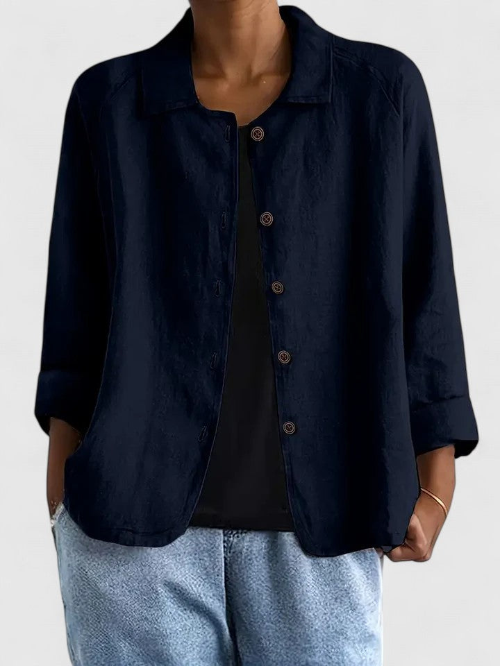 Chic women's comfort top, a versatile layering piece with a loose fit for sophisticated everyday style.