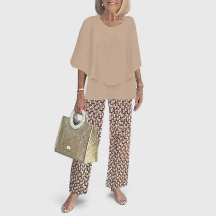 Comfortable women's loose fit two-piece set, perfect for elegant casual summer wear.