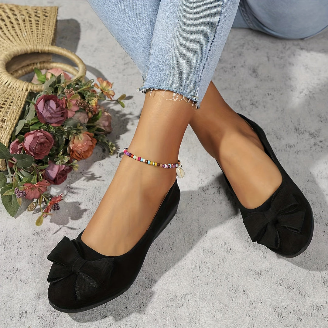 Ladies' chic walking shoes, offering elegant comfort & superior foot support for sophisticated style.