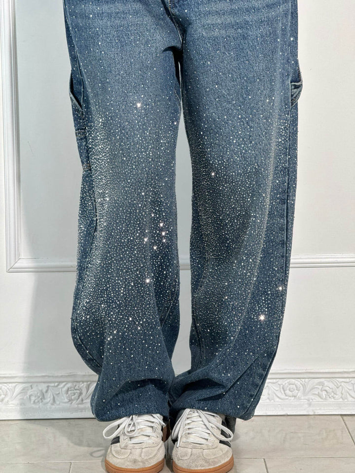 Casual yet chic women's denim jeans featuring sparkle accents
