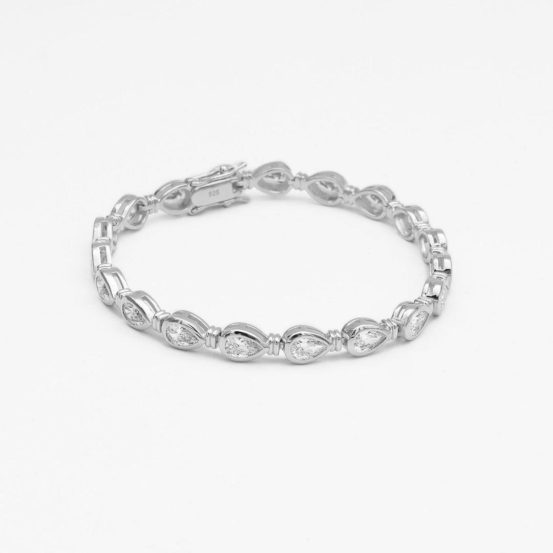 Women's sparkling pear stone bracelet. Gold vermeil & sterling silver. Dainty and elegant for any occasion.