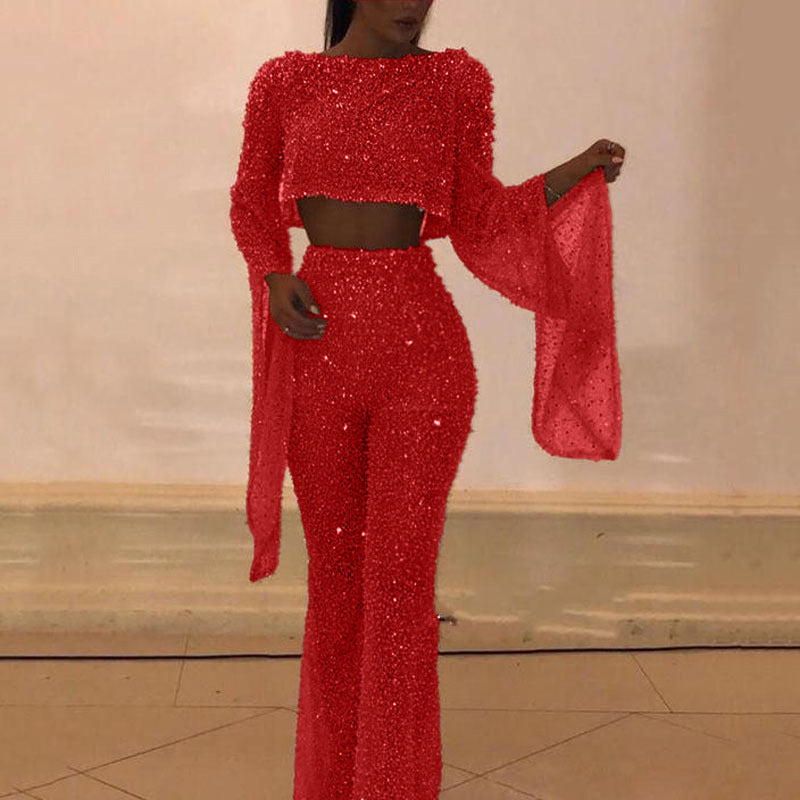Versatile clothing: sparkling two-piece set for evening or party occasions.