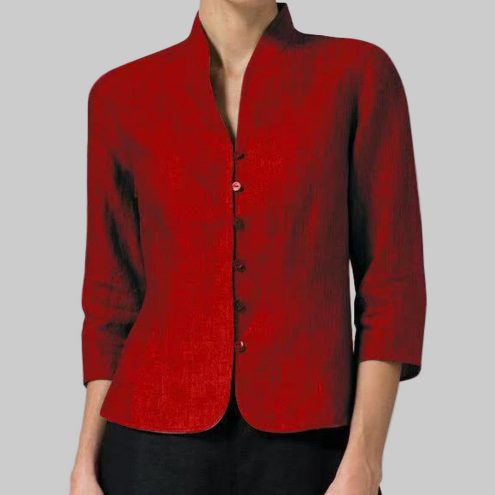 Chic and versatile women's blouse, perfect for office wear or casual elegance