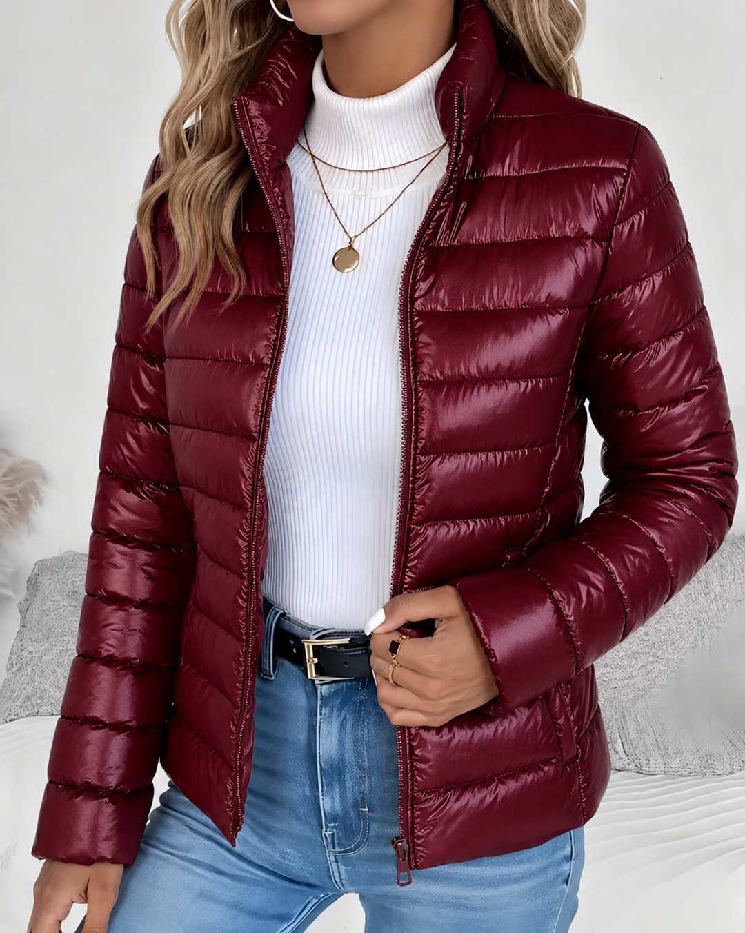 Stylish women's cropped puffer jacket, lightweight for layering. Features stand collar & zip-front, perfect for casual wear.