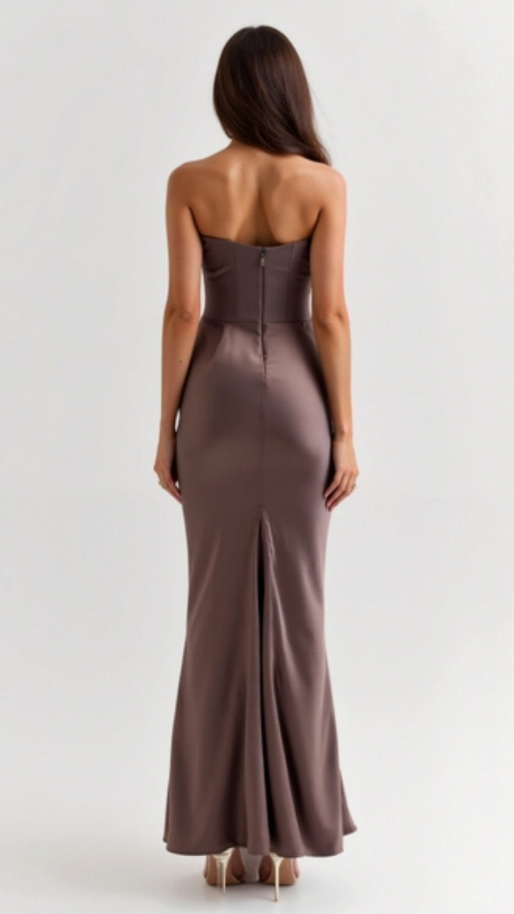 Chic strapless bodycon maxi dress for women, a formal evening gown perfect for a wedding guest or special occasion.