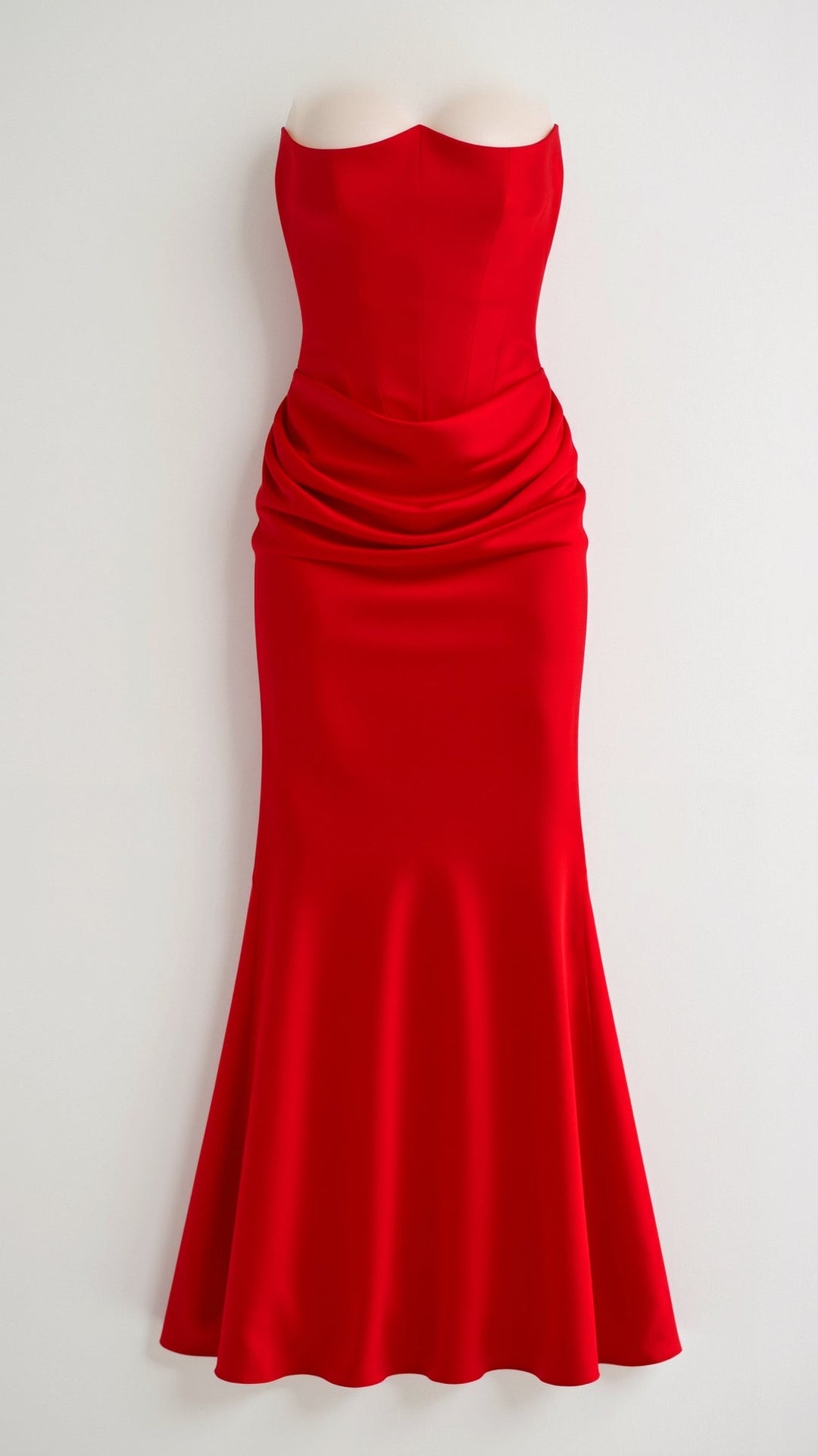 Sophisticated women's strapless bodycon maxi dress, perfect as a party dress or elegant formal wear for events.