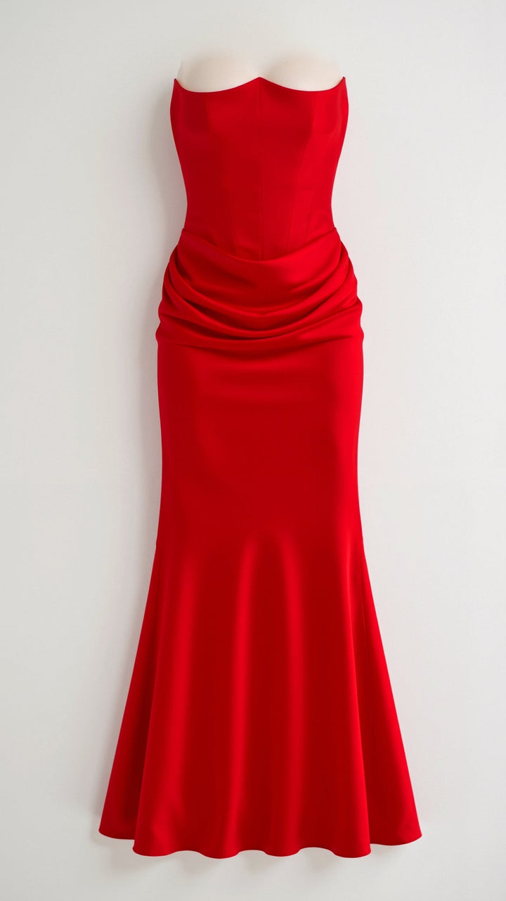 Sophisticated women's strapless bodycon maxi dress, perfect as a party dress or elegant formal wear for events.