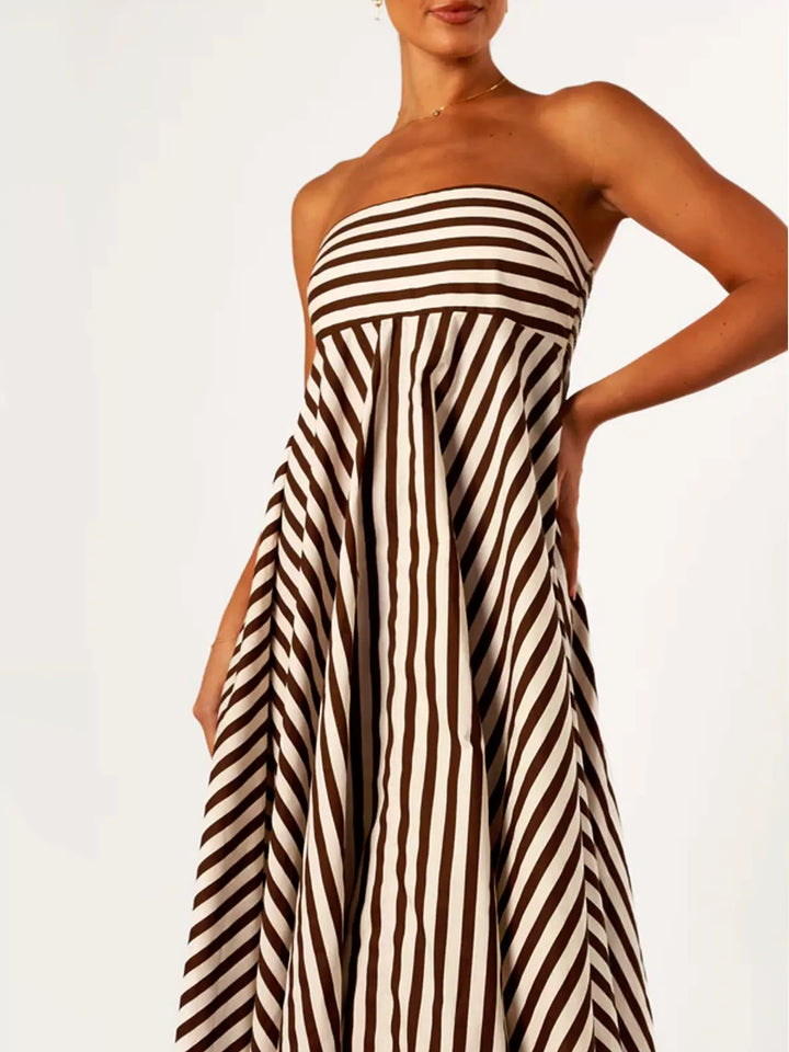 Beautiful women's strapless diagonal striped flare maxi dress, ideal as a summer dress or holiday outfit.