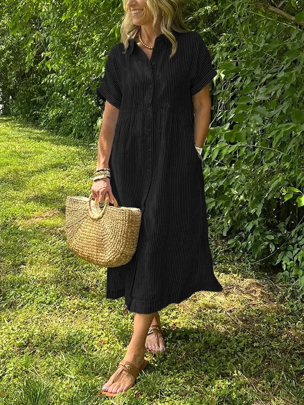 Effortless summer style: Women's striped midi dress with a functional button front, super comfortable.