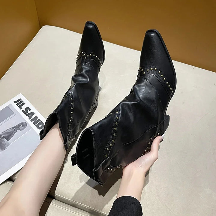 Western-style women's studded boots, pointed toe, perfect for creating edgy and bold outfits.