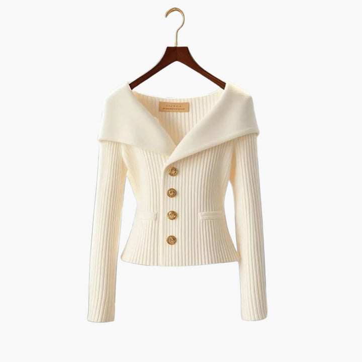 Women's stylish button-up cardigan. Comfortable long sleeve knitwear for versatile everyday fashion.