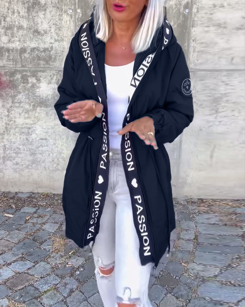 Women's long casual hooded trench coat. Stylish and practical zip-up outerwear for spring autumn.