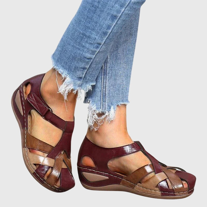 Versatile women's orthopaedic summer sandals with adjustable straps & arch support for healthy, stylish feet.