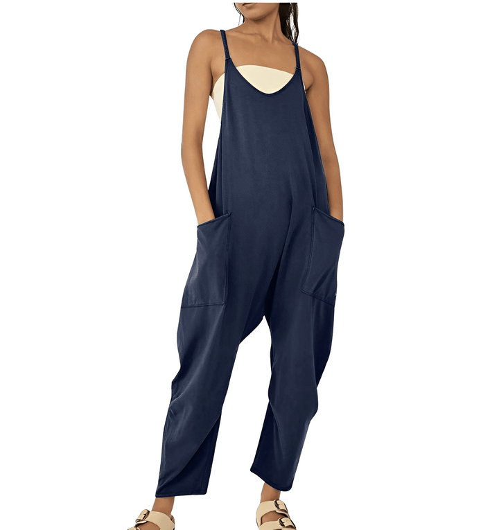 Relaxed fit women's sleeveless jumpsuit, ideal for casual summer days & comfort.