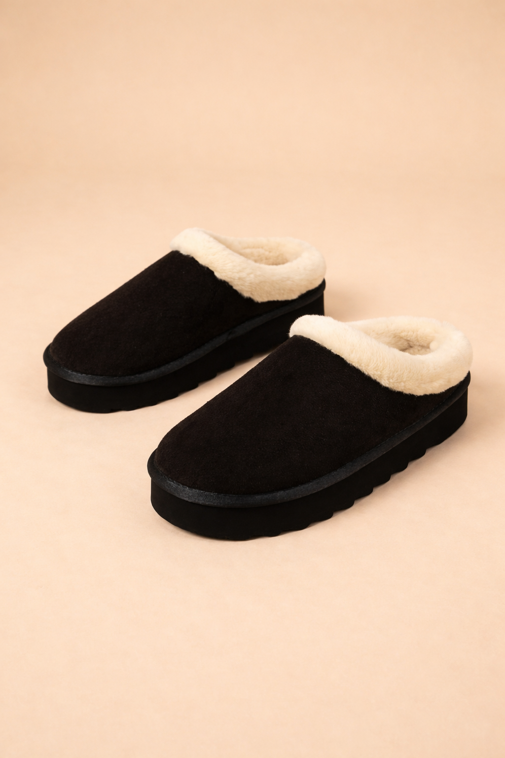 Women's stylish slip-on winter snow boots, perfect for cold weather comfort.