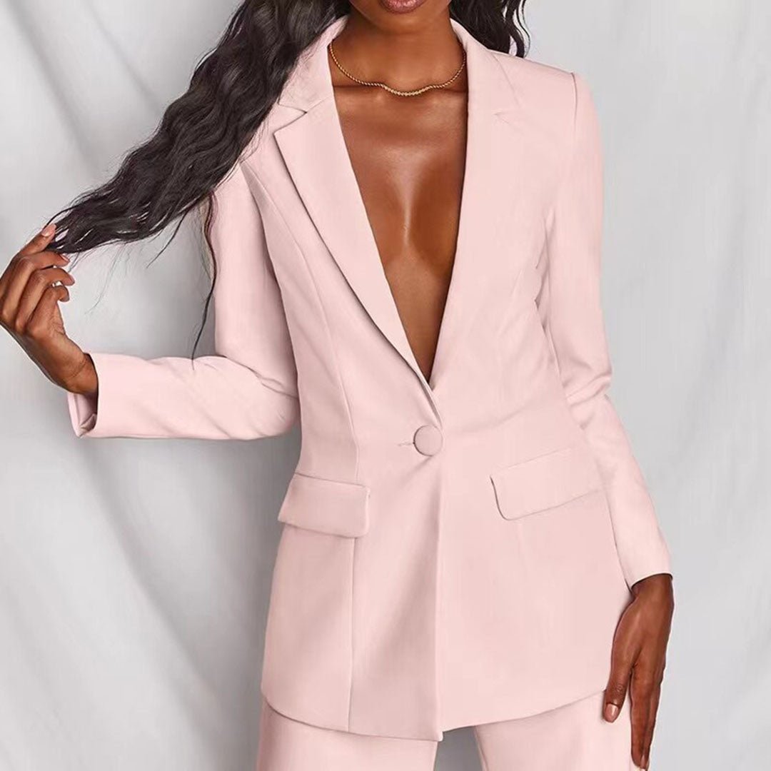 Women's fashion two-piece set, a chic blazer & trousers for a polished, contemporary style.