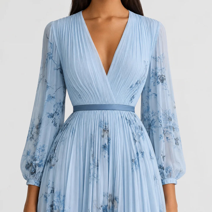 Casual summer women's midi dress, floral pleated A-line, sleeveless, perfect for vacation.