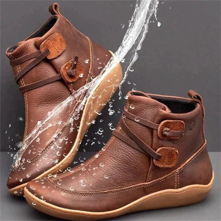 Women's supportive ankle boots, designed for all-day comfort. Ideal everyday footwear for autumn and winter fashion.