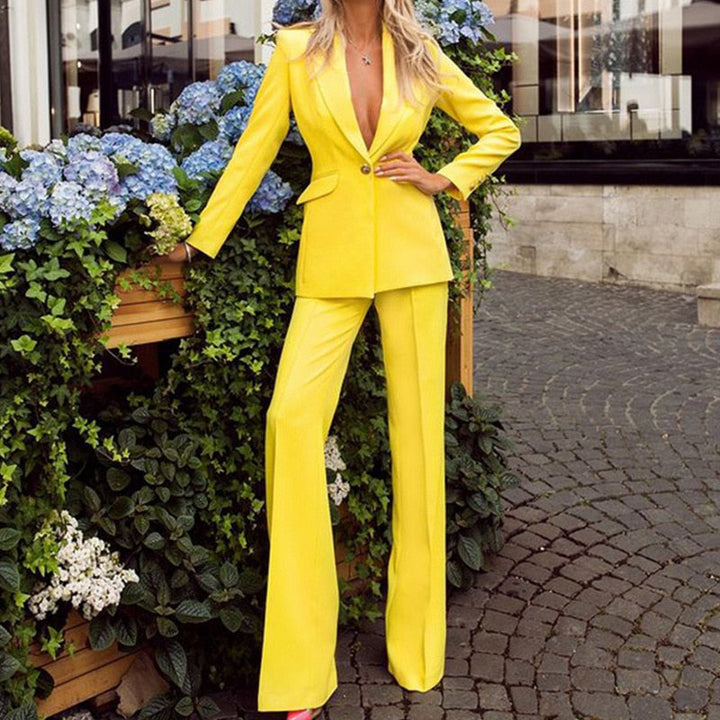 Chic professional wear: Women's blazer and wide leg pants workwear set