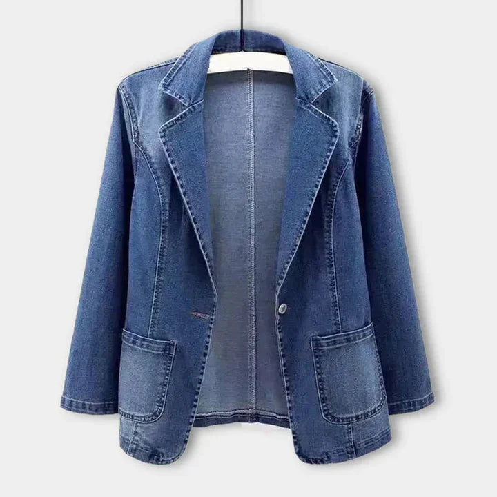 Women's tailored denim blazer, perfect for smart-casual outfits. Versatile long-sleeve jacket for spring & autumn.