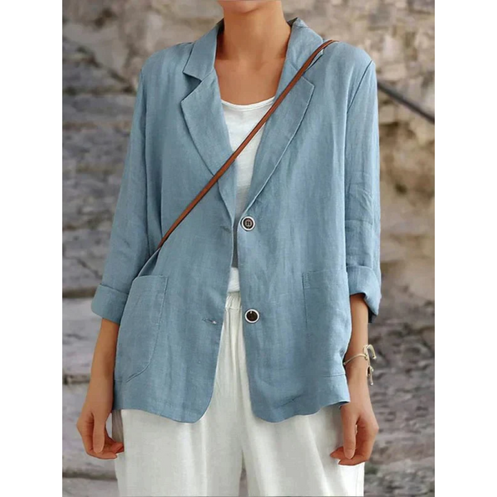 Women's tailored lightweight blazer in a smart casual style