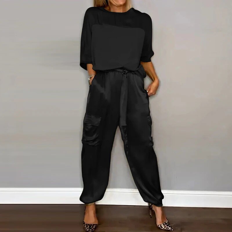 Versatile women's two-piece matching outfit with utility pocket straight-leg trousers for everyday casual wear.