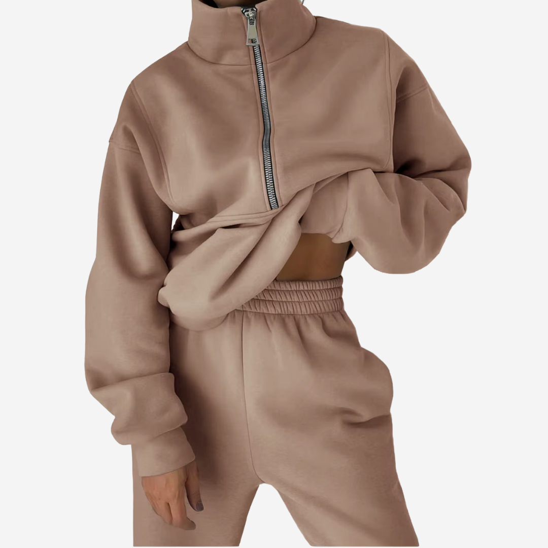 Versatile women's two-piece casual wear set, great for comfort and style; a new collection item.