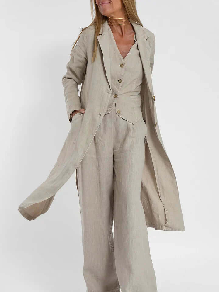 Complete women's two-piece vest and pant set for easy, stylish dressing. Chic spring/summer outfit.
