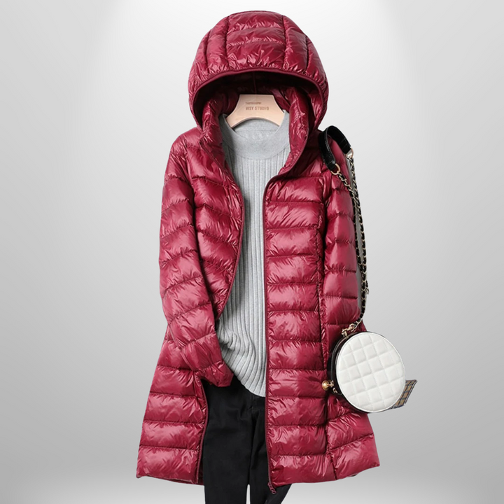 Easily packable women's lightweight puffer jacket, offers warmth for travel, winter, & everyday casual wear.