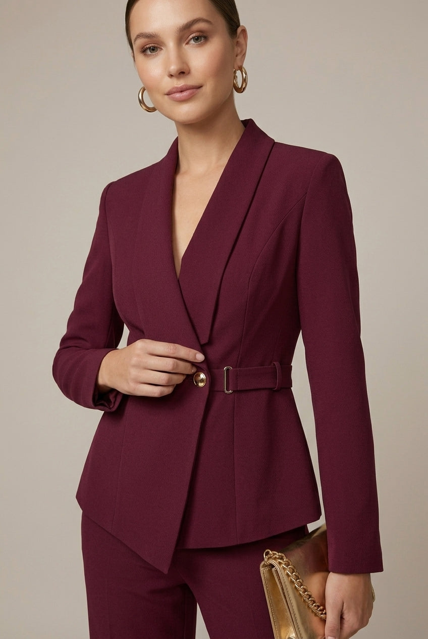 Elegant women's coordinated pant suit featuring a V-neck long sleeve top and wide leg trousers, autumn/winter.