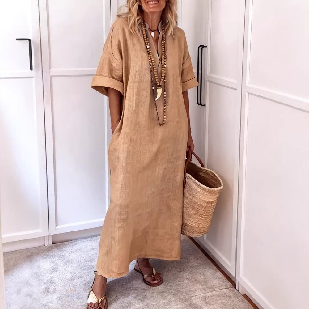 Comfortable & versatile women's V-neck maxi shift dress with pockets, great for easy wear and various occasions.