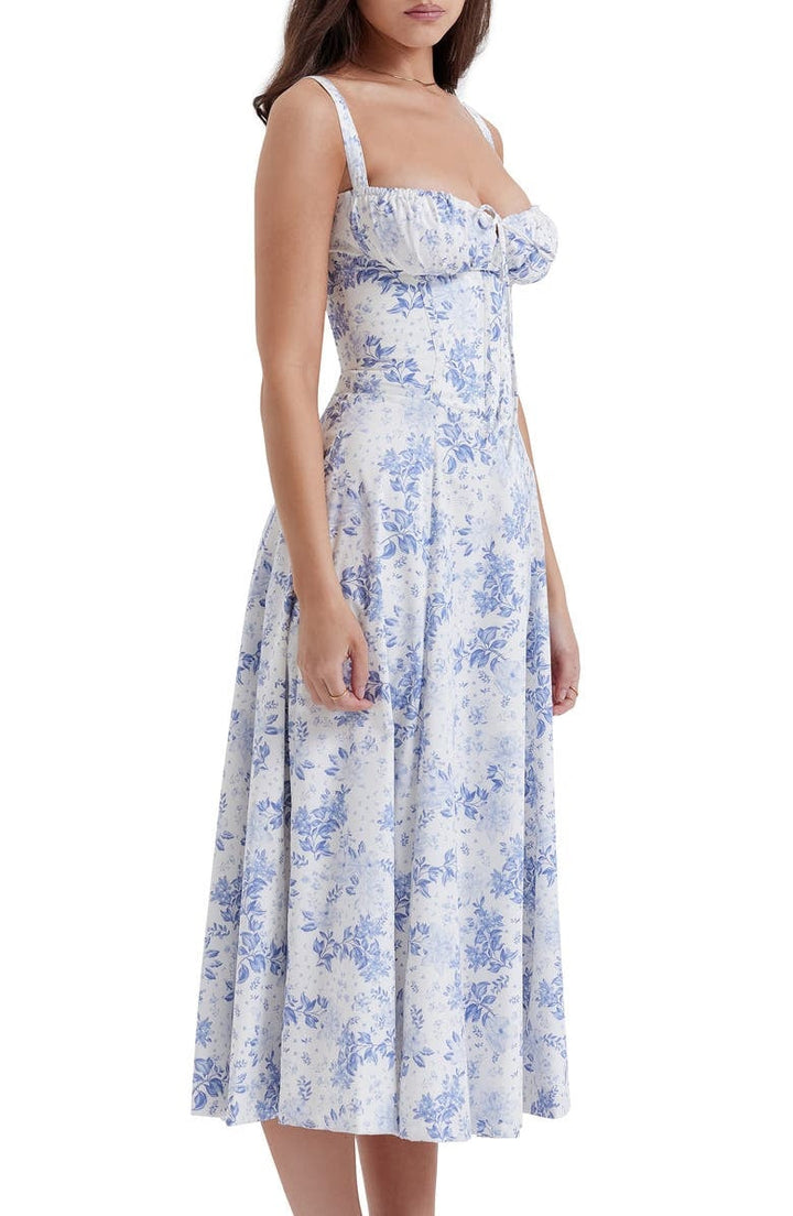 Casual floral midi dress for women, perfect for spring days and summer evenings.