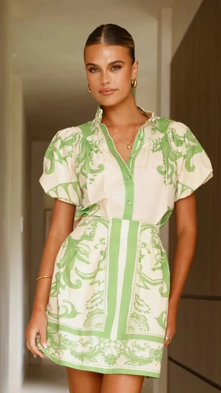 Tailored women's floral puff sleeve mini sundress, everyday style.