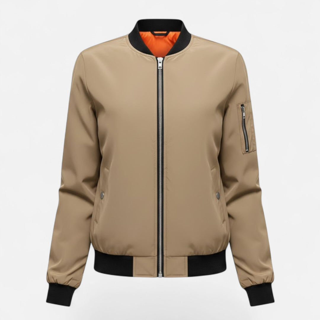Fashionable women's zip jacket, a timeless vintage silhouette