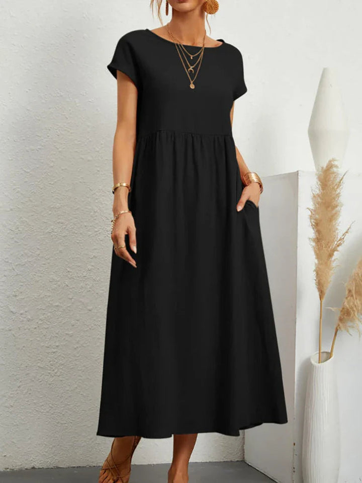 Charming women's vintage O-neck dress, perfect for casual summer outings and everyday fashion.