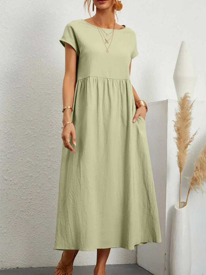 Stylish women's vintage O-neck casual dress, a timeless piece for summer everyday wear.