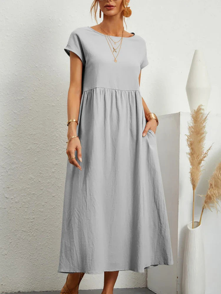 Chic women's vintage O-neck casual dress, a classic choice for summer and everyday outfits.