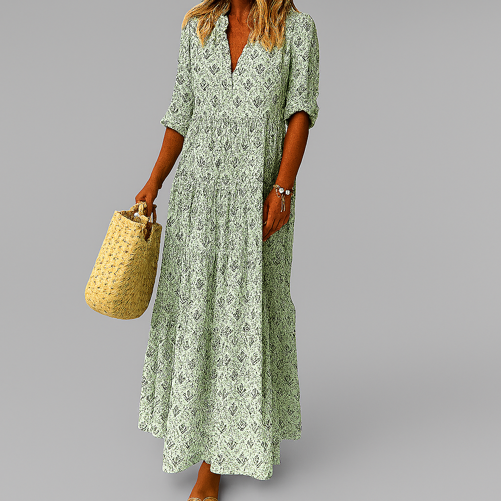Chic women's 3/4 sleeve casual maxi dress in a vibrant vintage pattern