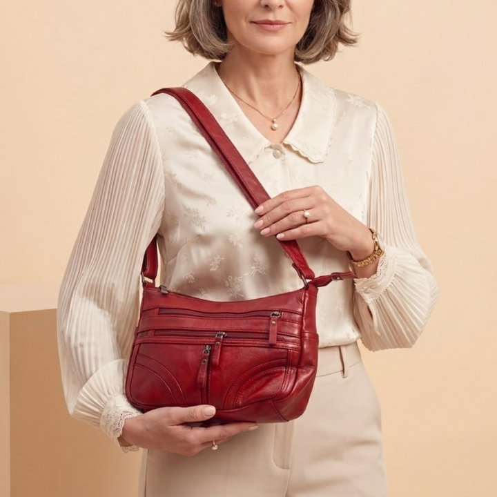 Casual women's vintage shoulder bag. Relaxed, soft everyday handbag for stylish fashion.