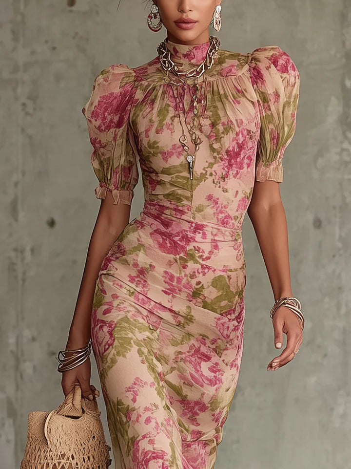 Boho chic women's maxi dress in vintage rose print, featuring romantic puff sleeves for elegant occasions.