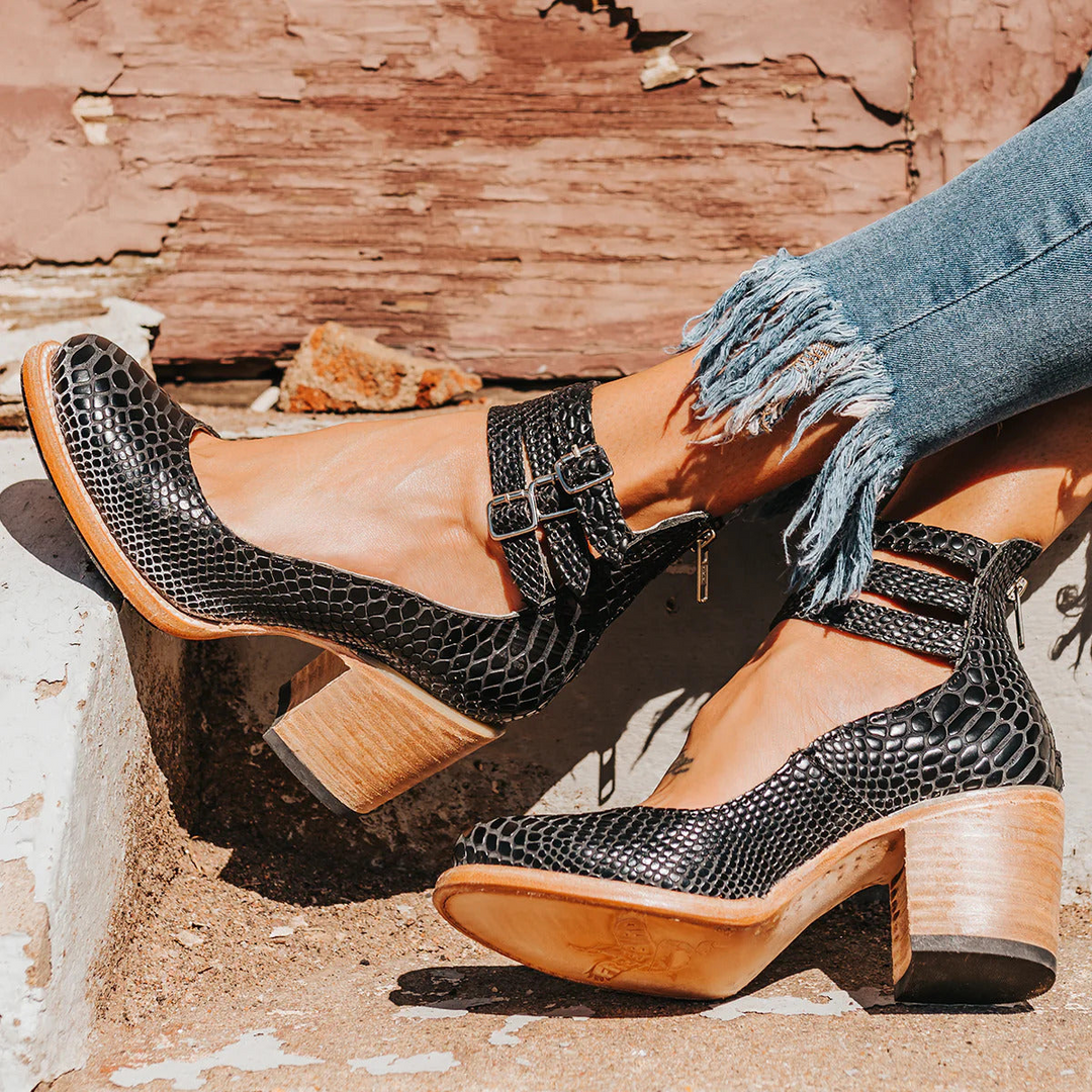 Women's elegant vintage strappy block heels, perfect as dress shoes with ankle strap.