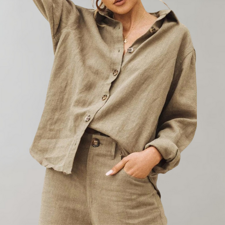 Relaxed fit women's long sleeve blouse, vintage style button-down for versatile casual & elegant outfits.
