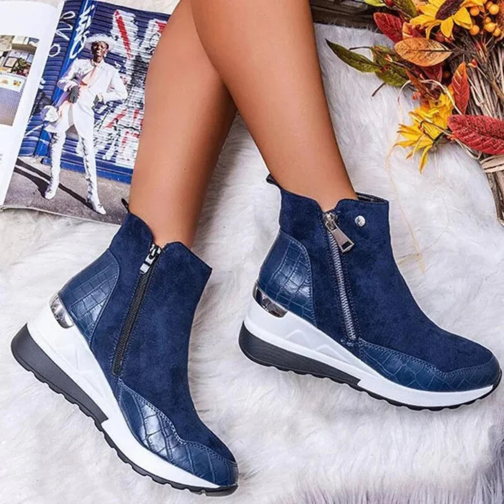 New women's waterproof ankle boots. Versatile footwear for all-day comfort in winter, rain, or casual settings.