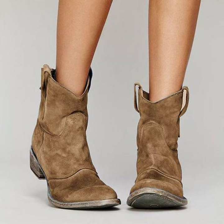 Chic women's Western ankle boots, designed for effortless everyday comfort and fashion-forward looks.