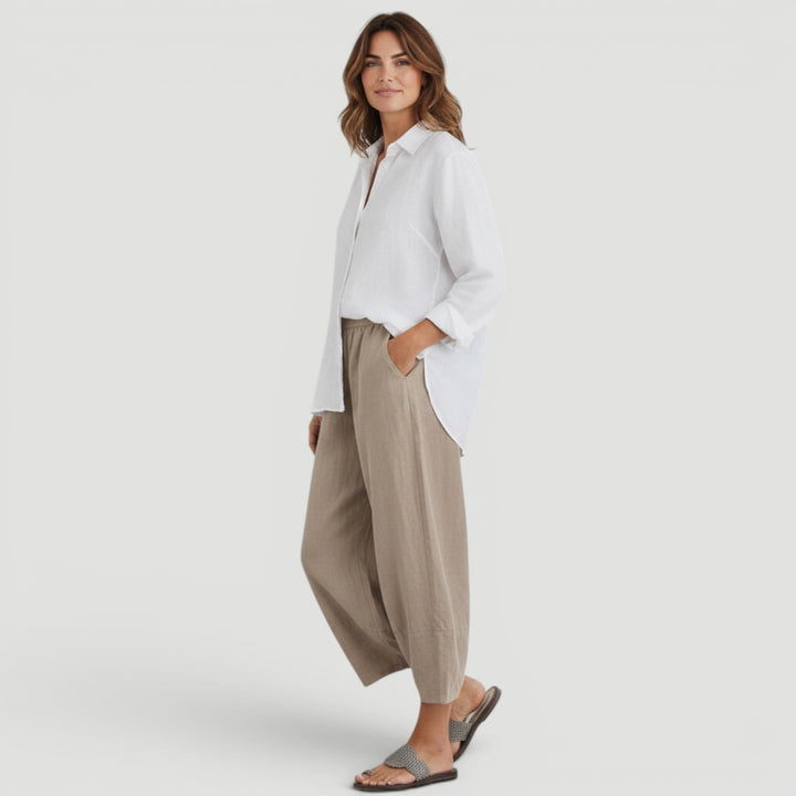 Women's wide leg pants, lightweight summer trousers. Relaxed fit, high waist, flowy, perfect for casual elegance.