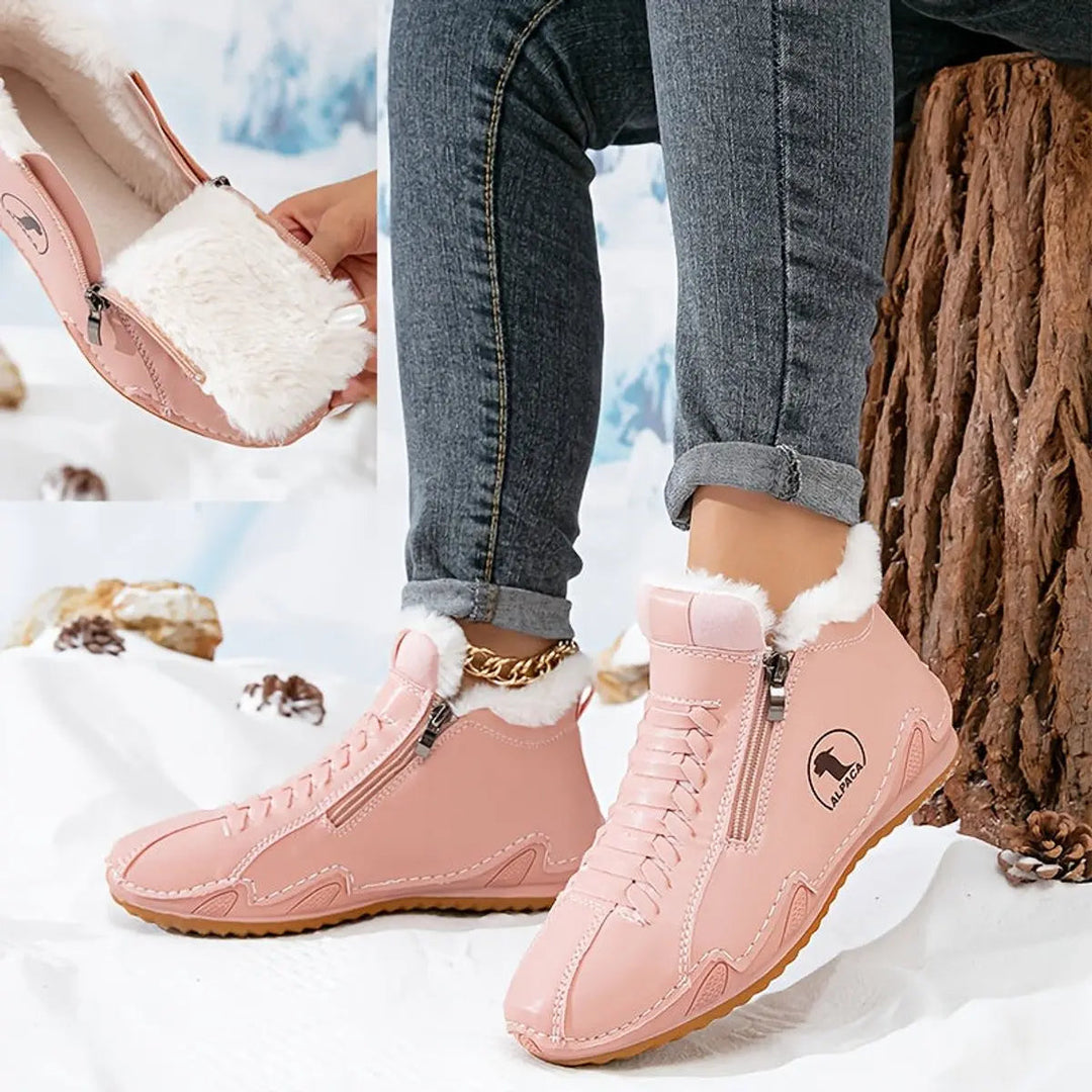 Comfortable women's zip-up winter boots, wide fit, great for snow and cozy everyday wear.