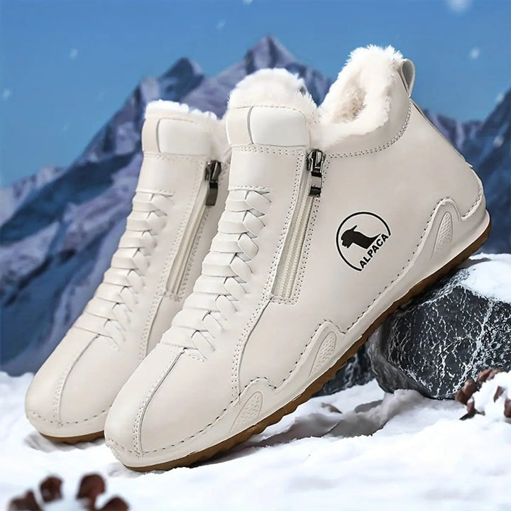 Everyday women's ankle boots, zip-up, faux-fur lined for ultimate winter comfort.